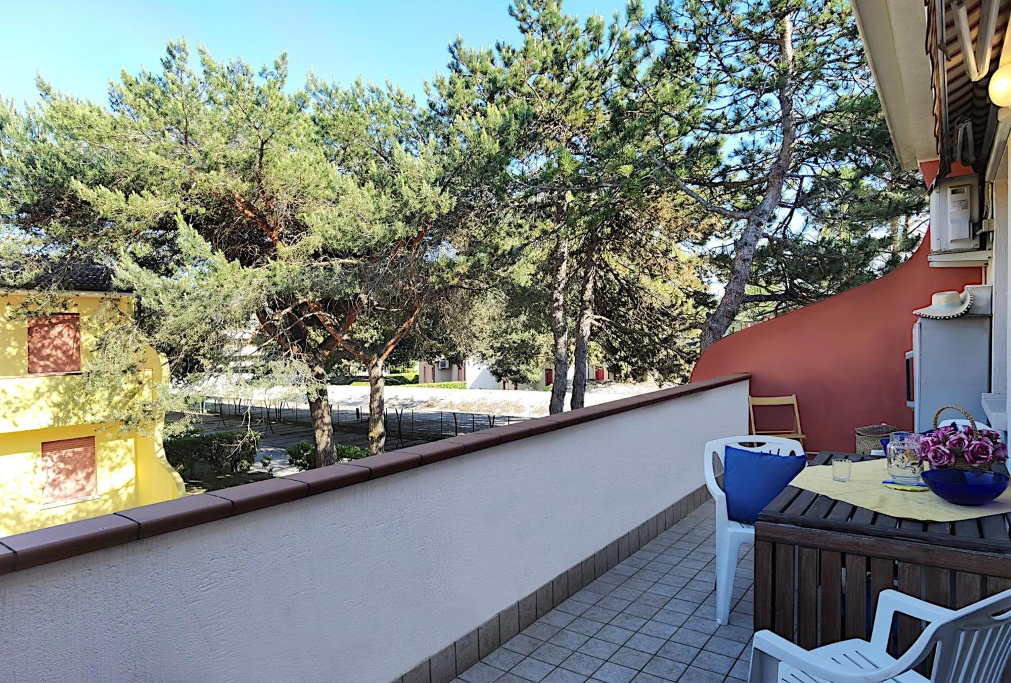 Appartamenti Azzurro Бибионе Экстерьер фото