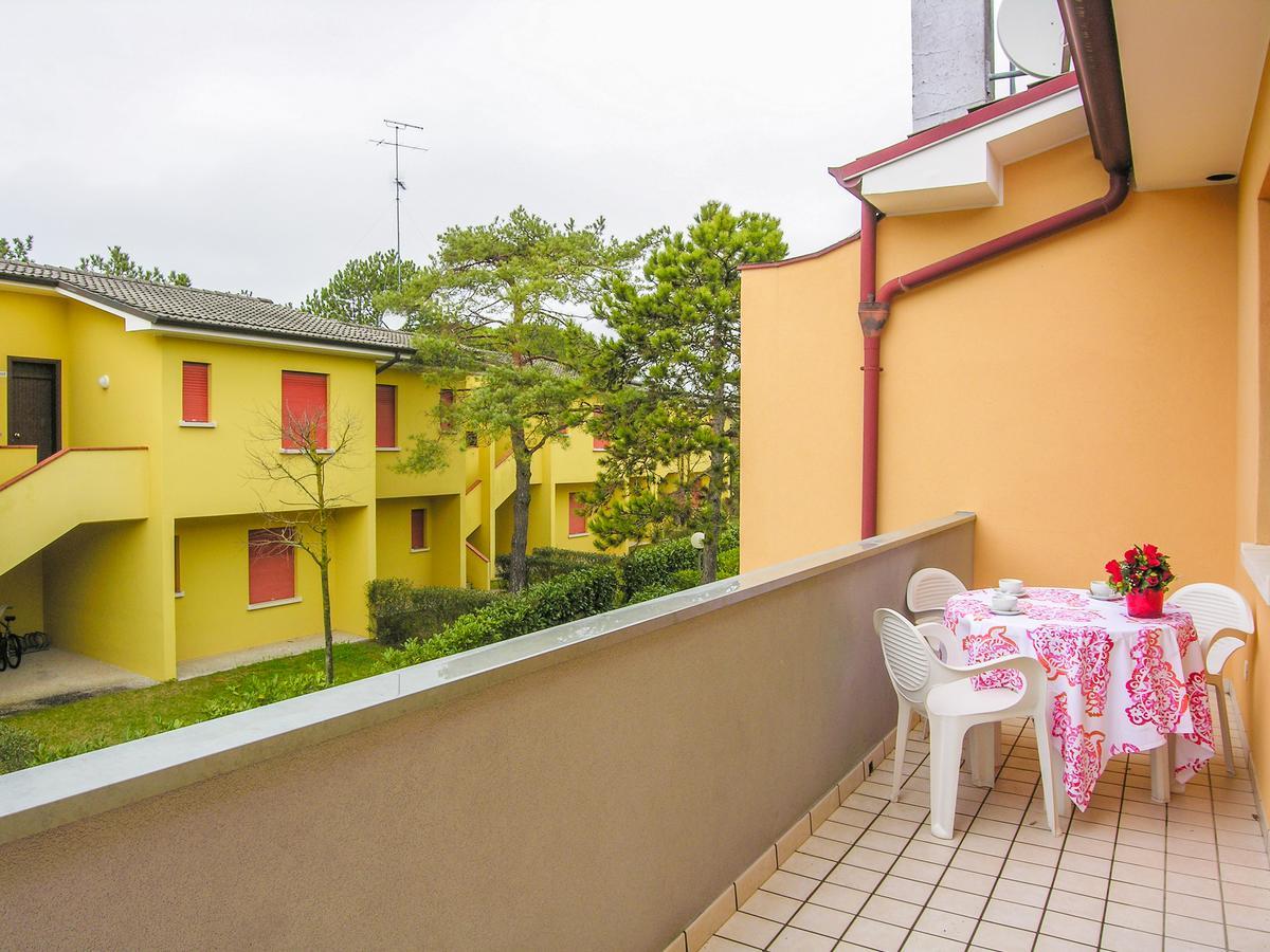Appartamenti Azzurro Бибионе Экстерьер фото